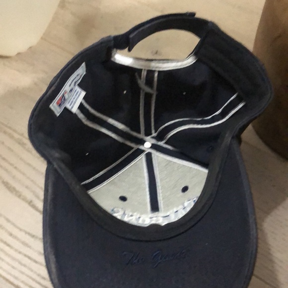 Air Force Falcons Hat - Picture 3 of 3